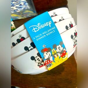 Disney • Mickey & Minnie ❤️ Melamine Dinner Bowls • Set of 4